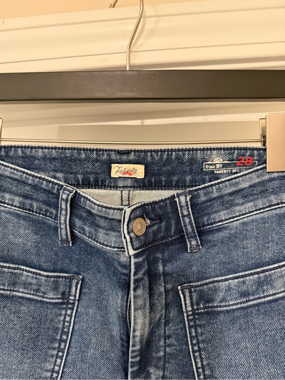 Faherty stretch Terry wide leg jeans, size 28 - Picture 5 of 5